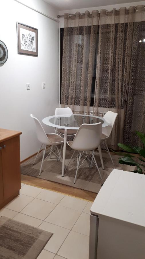 Apartman Panorama Vukovar Bagian luar foto